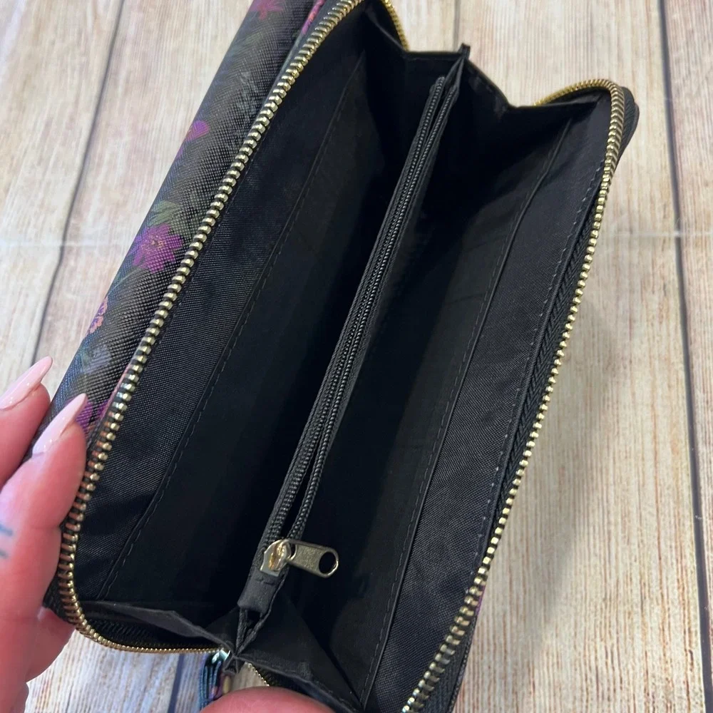 Guang TongVegan Leather Wristlet Wallet Black‎ Gold Hardware Organizer Floral